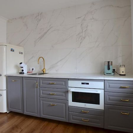 Apartament Biala Sowa - Weisse Eule Apartment Kołobrzeg Exterior foto